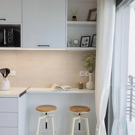 Phos Maisonettes Apartment *