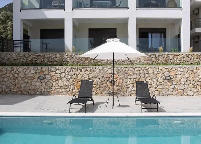 Apartmán Phos Deluxe Maisonette Nikiana