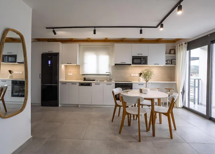 Apartmán Phos Deluxe Maisonette *