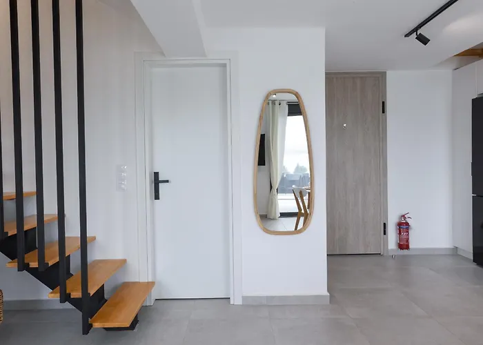 Phos Deluxe Maisonette Nikiana