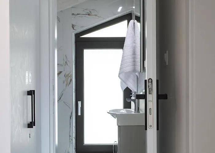 Lägenhet Phos Maisonettes